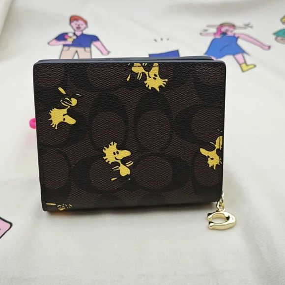 Women's Coach wallet - Picture 4 of 8